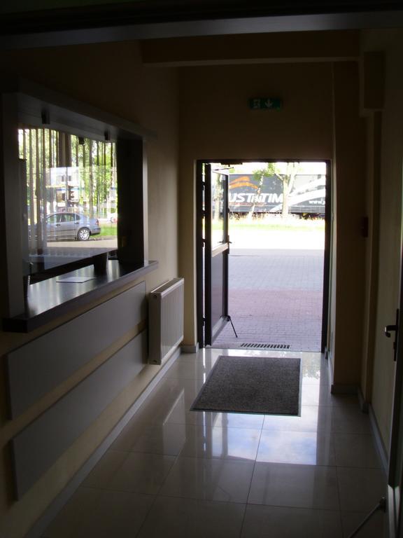 Hostel W5 Poznan Ngoại thất bức ảnh