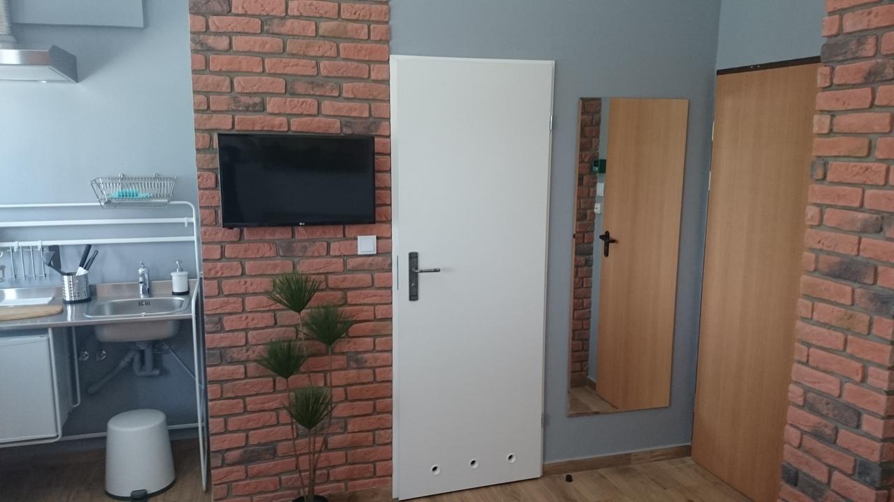 Hostel W5 Poznan Ngoại thất bức ảnh