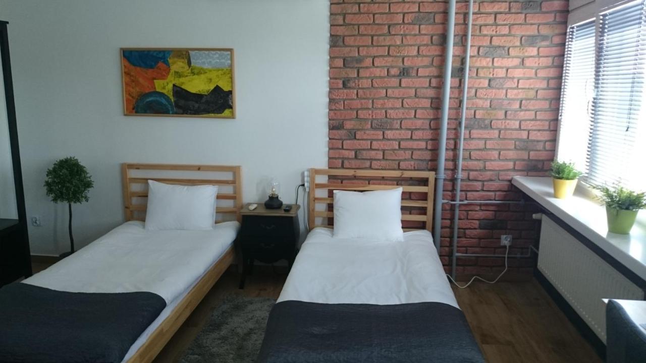 Hostel W5 Poznan Ngoại thất bức ảnh