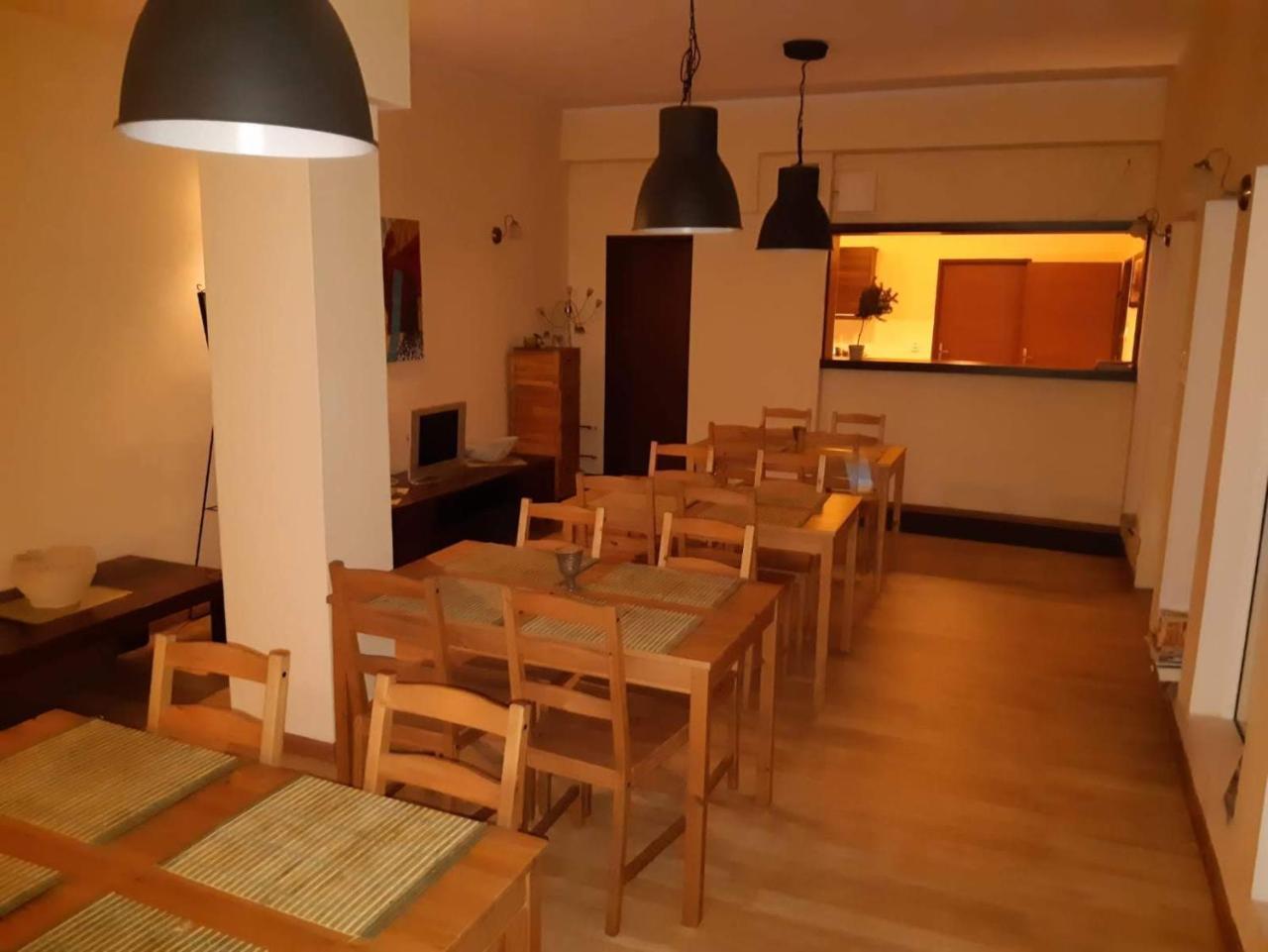 Hostel W5 Poznan Ngoại thất bức ảnh