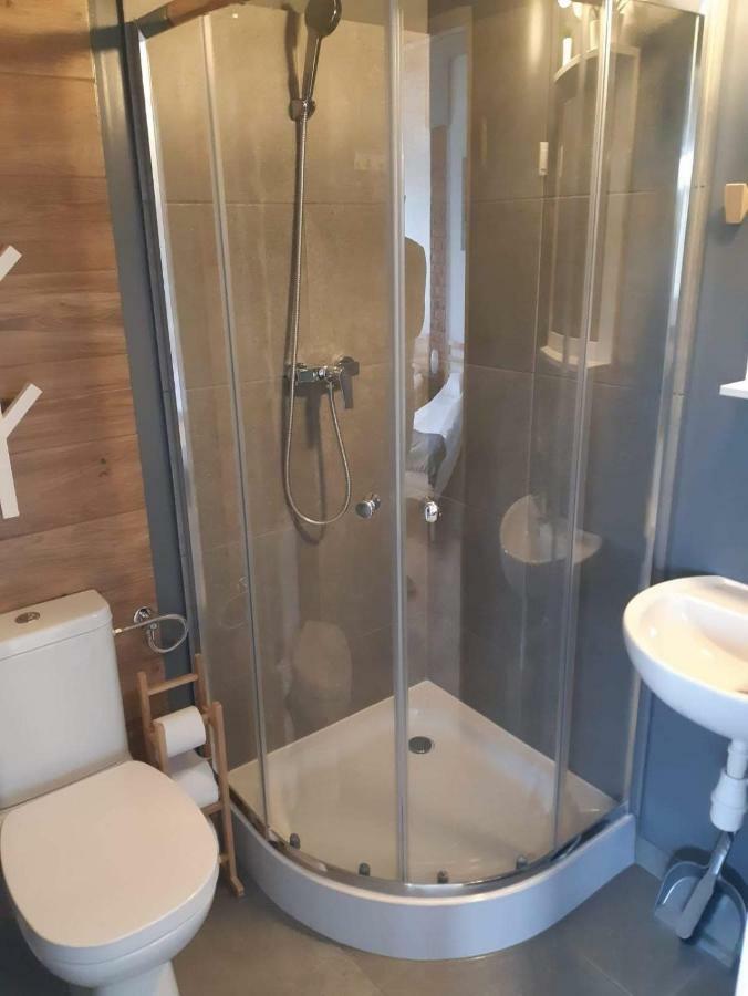 Hostel W5 Poznan Ngoại thất bức ảnh