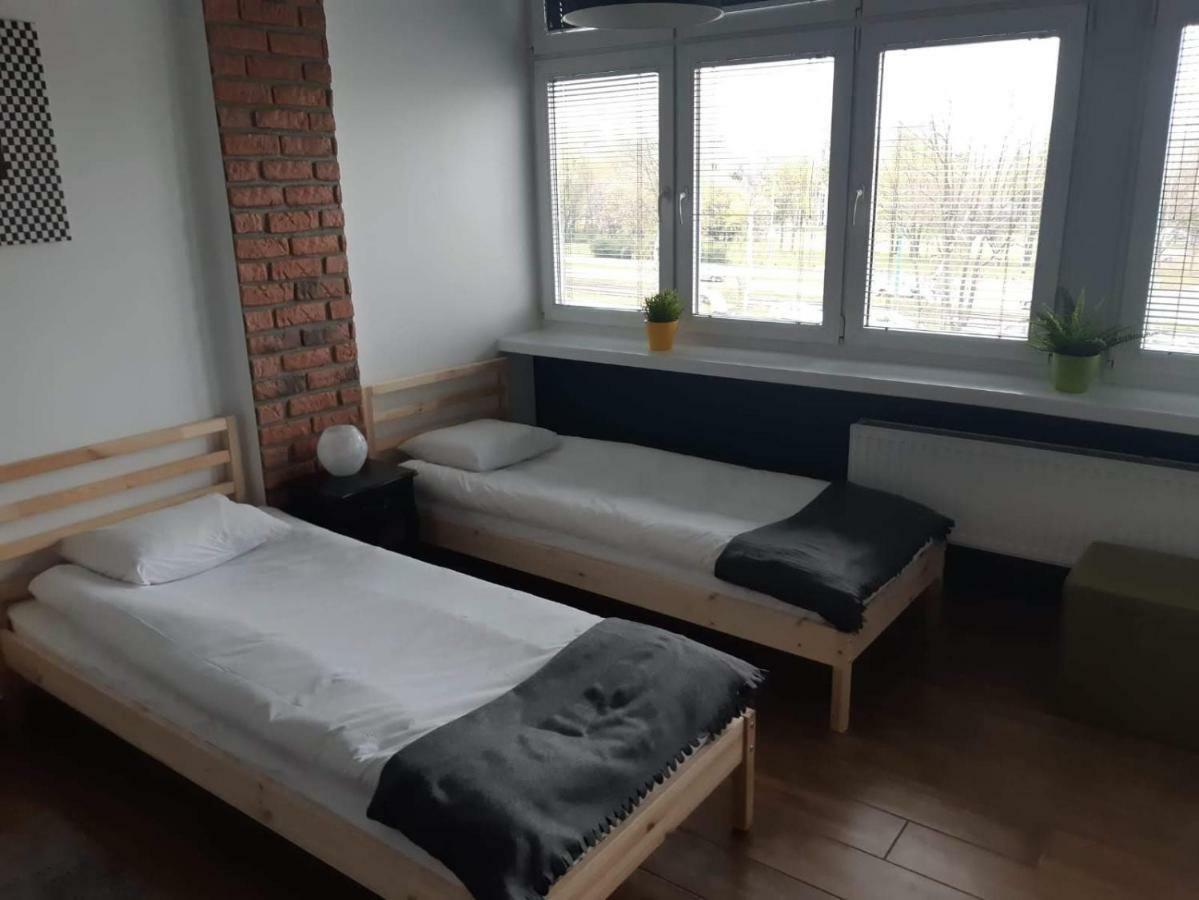 Hostel W5 Poznan Ngoại thất bức ảnh